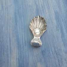SOLID SILVER TEA CADDY SCOOP