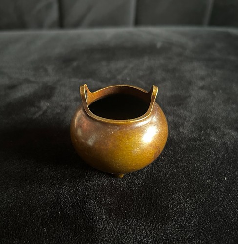 Chinese bronze tripod censer - bronze,