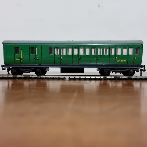 Hornby dublo 4026 suburban - hornby,
