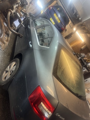 Skoda octavia breaking - octavia,