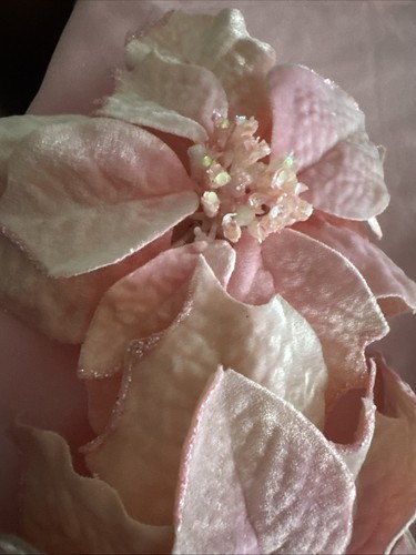Pink velvet christmas tree - pink,