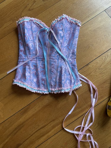 Bnwot loverly overbust - ,