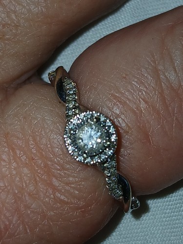 Engagement ring 9ct - engagement,