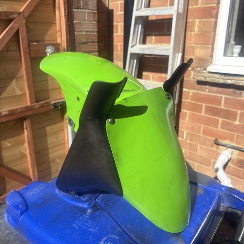 Kawasaki zx6r f3 front - f2,