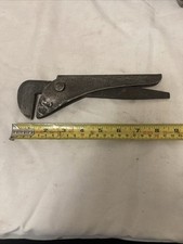 Jenbro Plumbers Wrench - 9 Inches - Like Footprint
