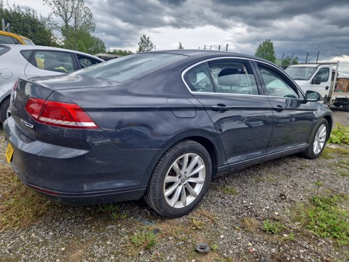 Passat saloon d crl - b8, 2l