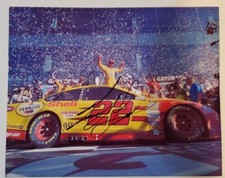 Joey logano signed 8x10 - joey, photo