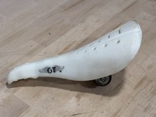 OLDSCHOOL 87 GT SEAT WHITE BMX
