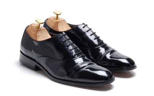 Loake black patent leather - black,