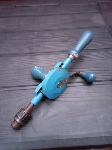 Vintage hand drill - vintage, footprint