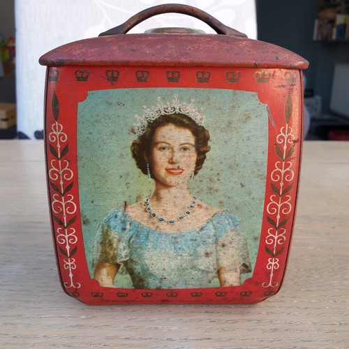 Queen elizabeth coronation - elizabeth, ii