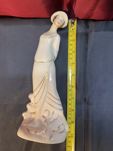 Royal doulton eliza style - doulton,