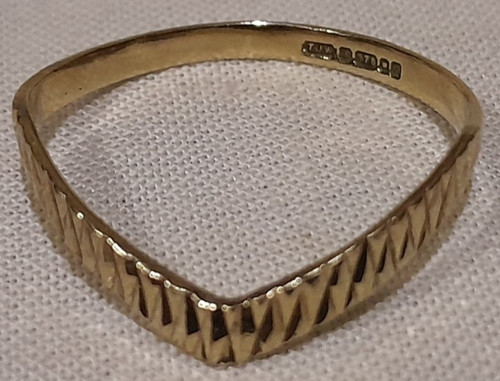 9ct yellow gold - yellow,