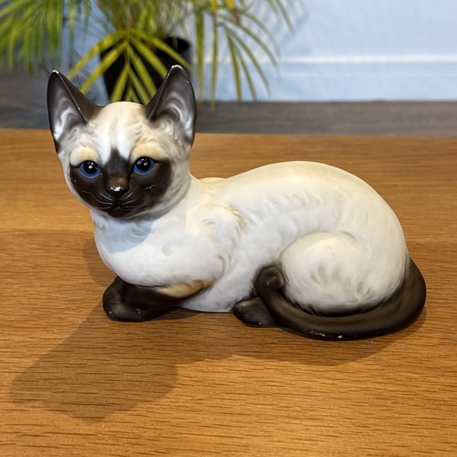 Vintage white siamese cat - white,