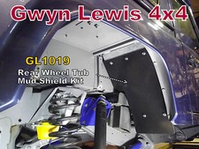 Land Rover Defender 90 Rear