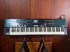 Hammond SK Pro 73-key