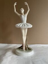 Royal Worcester Limited Edition Ballerina ‘Graceful Moment’