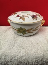 Royal Worcester Evesham lidded