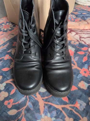 Schuh black heeled boots with - schuh,