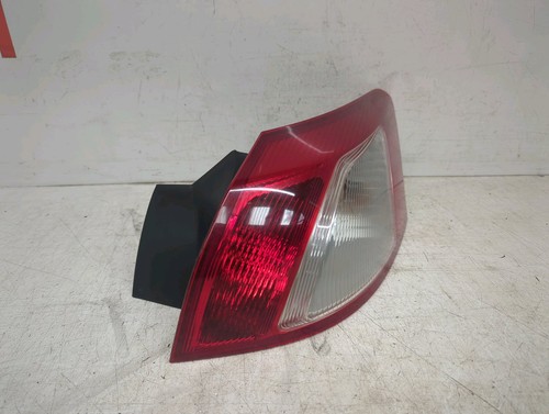 Mitsubishi lancer rear light - mitsubishi,