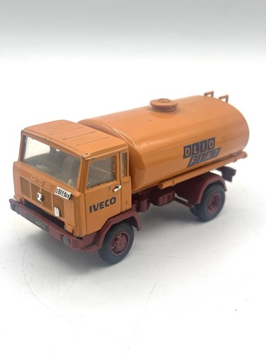 Truck - truck,