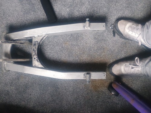 Gsxr 750 swingarm - 750,