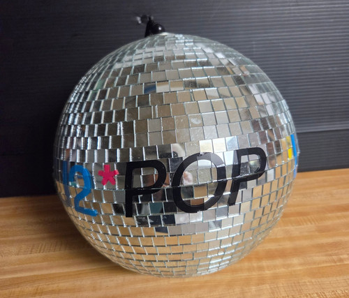 Pop disco ball - u2,
