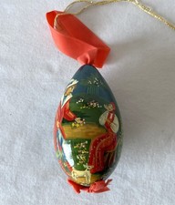 Vintage Wooden Decorative Hand Painted Russian Egg Christmas Bauble Decoration 2