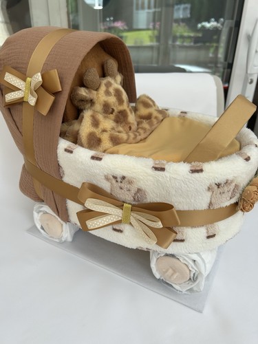 Large luxury giraffe - luxury, themed