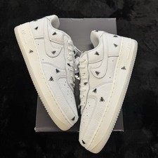 Nike Air Force 1 Houseflies