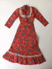 Lovely Vintage 1979 Sindy Doll Dinner Date Red & Blue Roses Variation. 