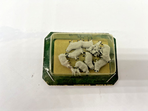 Model railway gauge - oo, sheep