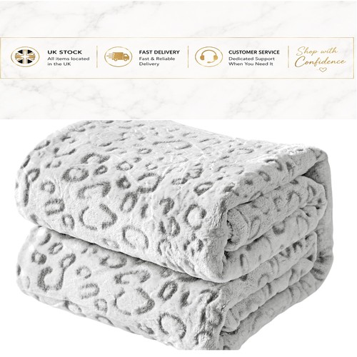 Elegant leopard print - 3d, throw