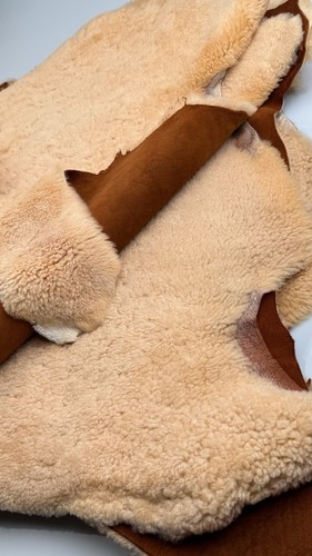 Genuine merino sheepskin hide - genuine,