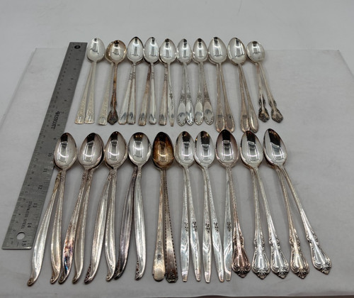 Lot assorted silverplate - of,