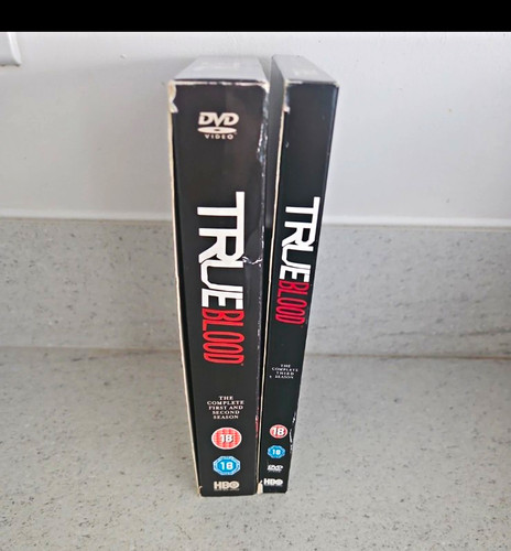 True blood dvd complete - true,