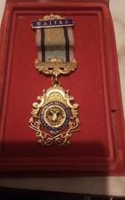PRESENTED TO G.LOIGHRAN FOR SERVICES AS WAITER 1966 TOP GRADE GOLD ON.925 SILVER