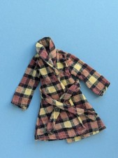 Pedigree Sindy 1975 Checky Coat. Great Rare Vintage Piece With Stitch Needed