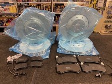 AUDI RS6 AVANT QUATTRO