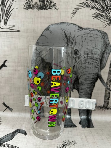 Beavertown pint glass neck - glass, oil