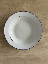 Large Vintage 'Peacock' Enamel White/Blue Rim Serving Bowl Kitchenela