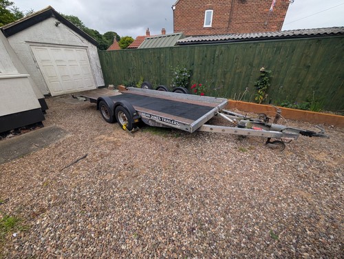 Brian james tilt bed car - james,