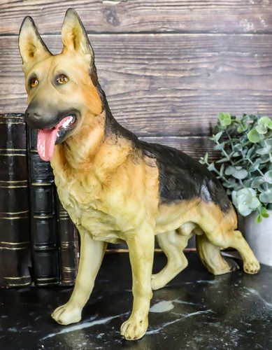 Large lifelike realistic - large,