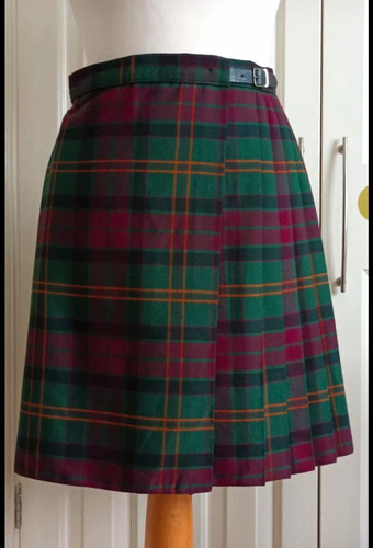 Vtg debenhams green burgundy - debenhams, green/burgundy