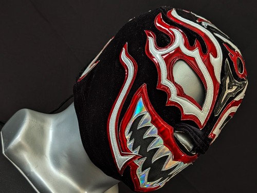 Titan wrestling mask luchador - titan,