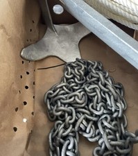 7.5kg bruce style boat anchor 5m 8mm Chain Plus 2 Bow Shackles, No Rope