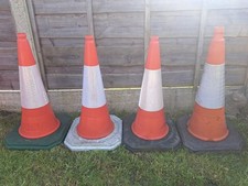 4x 750mm 30" Road Legal Safety Traffic Parking Cones Bollards Orange Red