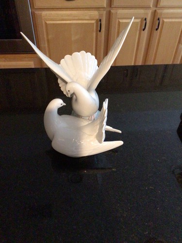 Lladro 6291 white doves - #6291"white, doves"