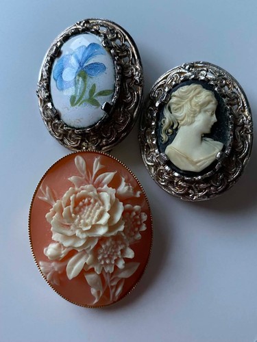 Vintage cameo brooches - cameo,