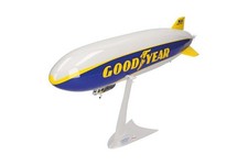 Herpa Wings 573634 1:200 Zeppelin NT Goodyear N1A "Wingfoot One" Snap-Fit